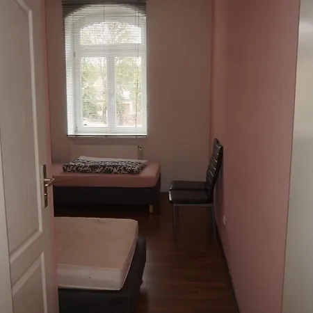 Lägenhet Hostel Falkenstein *